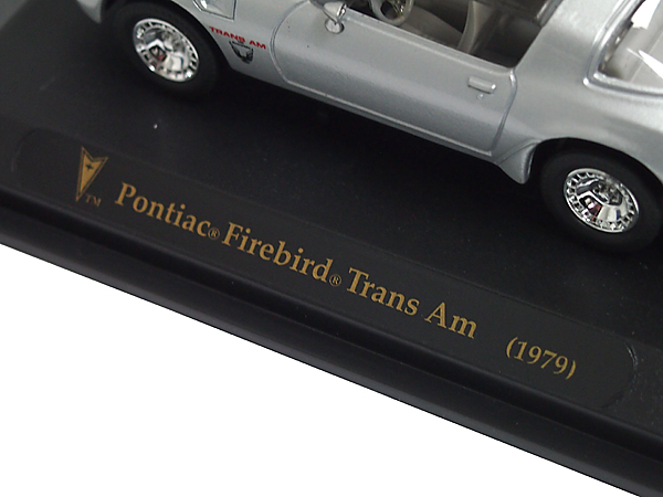 Road Signature 1/43ミニカーコレクション Firebird Trans Am(ファイヤーバード トランザム) Silver